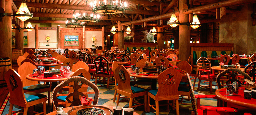 Wilderness Lodge DINING room