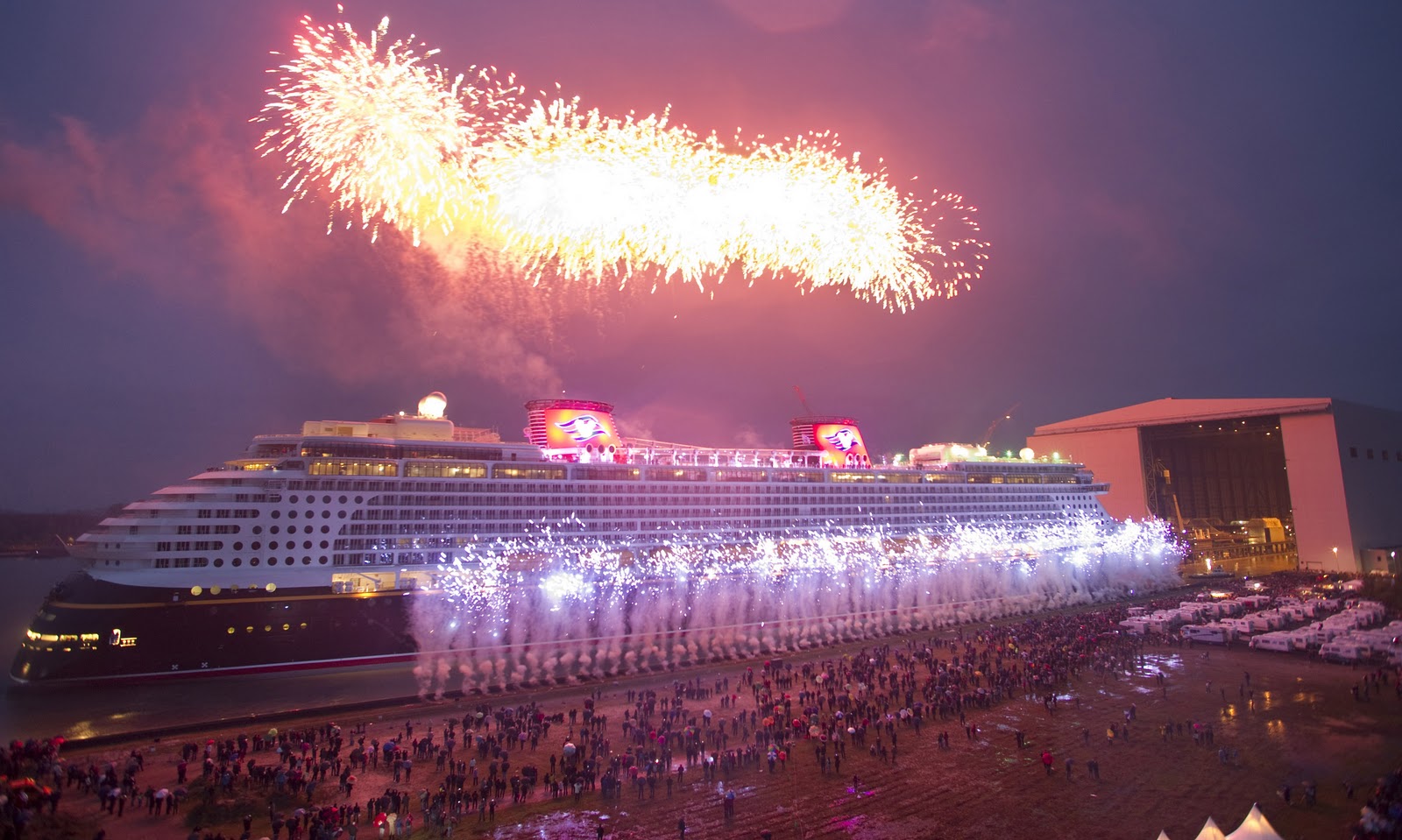 Cruise disney ship