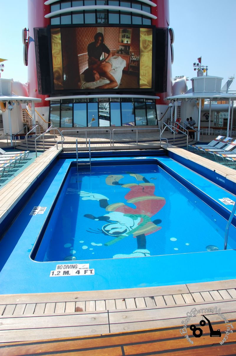 disney cruise Goofey Pool