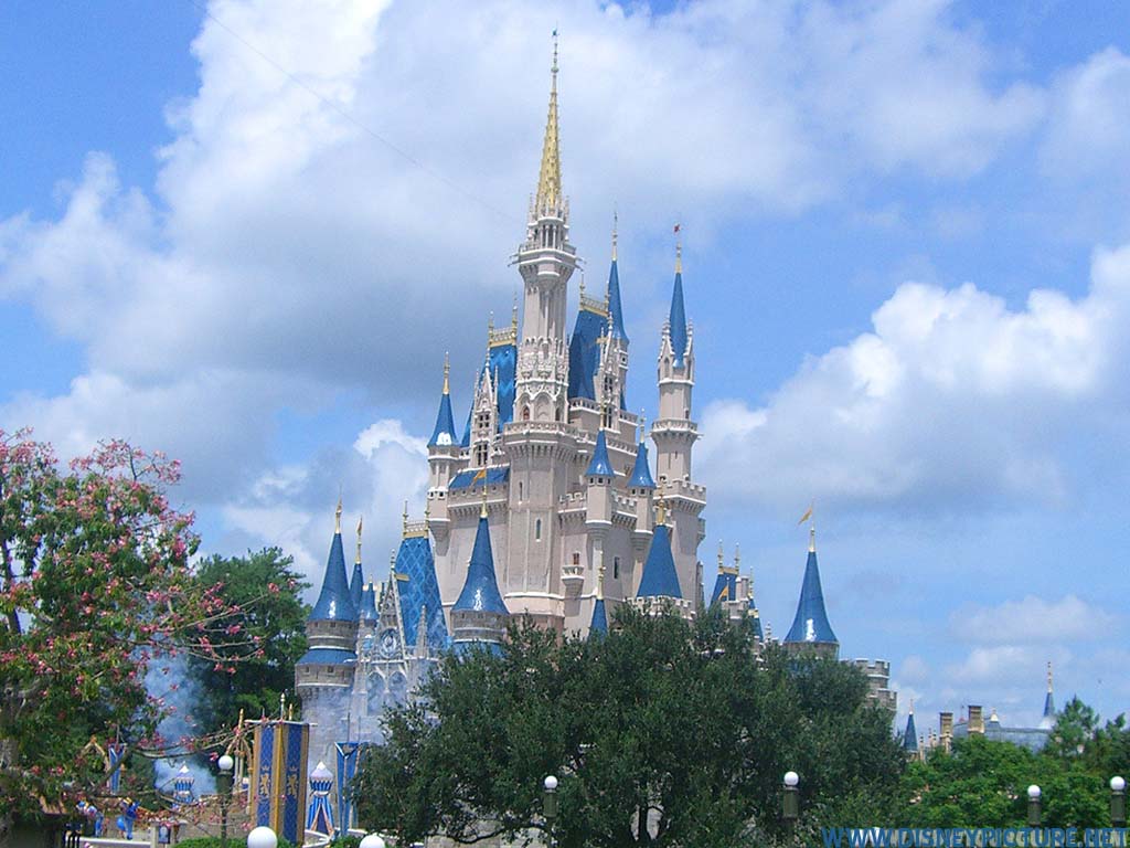 disney-cinderella-Castle